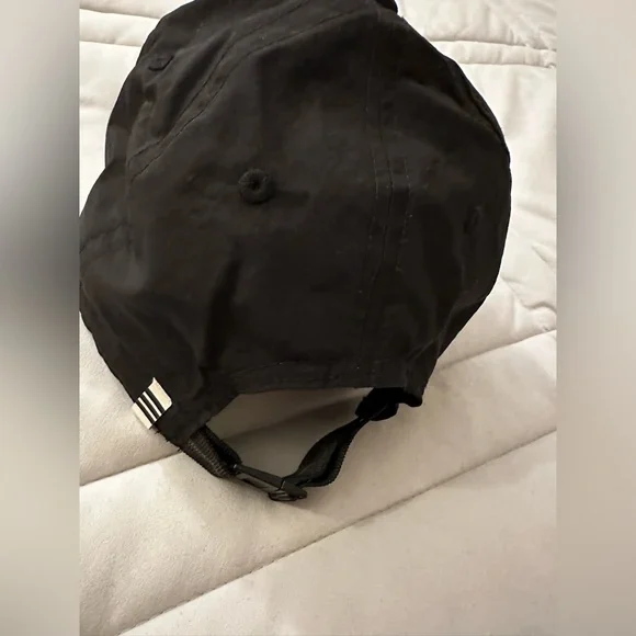 Adidas cap - adjustable - BLACK - Picture 8 of 8